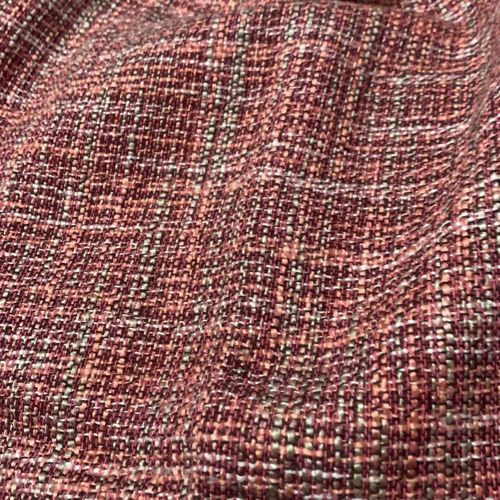 Suit - Picture 3 of 9